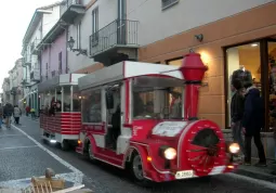 10_ Il trenino di Babbo Natale